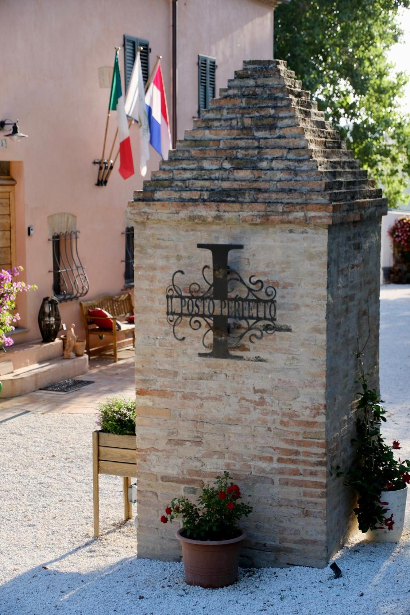 Bed and Breakfast Il Posto Perfetto Santa Maria Nuova  Exteriér fotografie